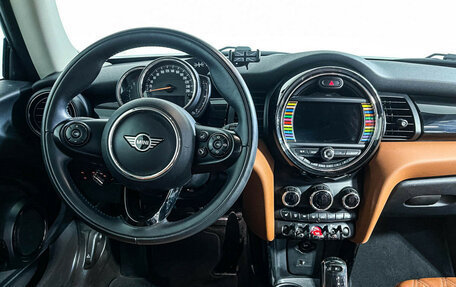 MINI Hatch, 2020 год, 2 497 000 рублей, 12 фотография