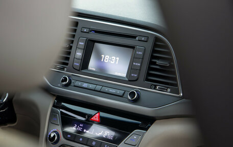 Hyundai Elantra VI рестайлинг, 2016 год, 1 449 000 рублей, 12 фотография