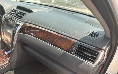 Toyota Camry, 2016 год, 2 950 000 рублей, 5 фотография