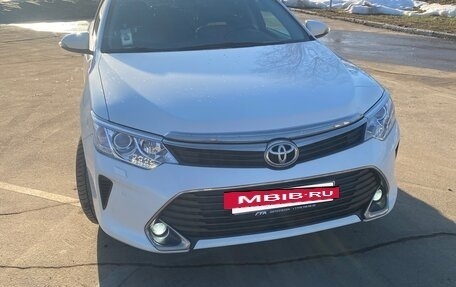 Toyota Camry, 2016 год, 2 950 000 рублей, 17 фотография