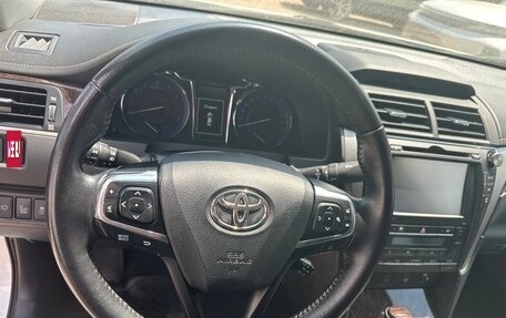 Toyota Camry, 2016 год, 2 950 000 рублей, 10 фотография