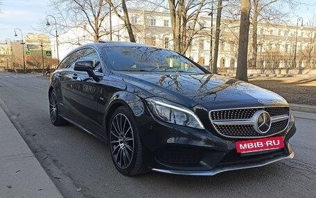 Mercedes-Benz CLS, 2017 год, 3 500 000 рублей, 15 фотография