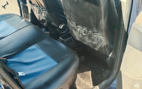 Ford Focus IV, 2004 год, 200 000 рублей, 10 фотография