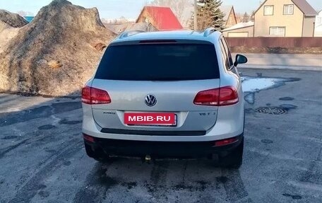 Volkswagen Touareg III, 2012 год, 2 000 000 рублей, 2 фотография