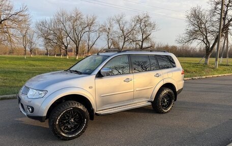 Mitsubishi Pajero Sport II рестайлинг, 2011 год, 2 250 000 рублей, 4 фотография