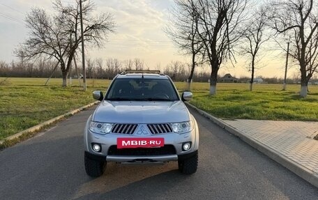 Mitsubishi Pajero Sport II рестайлинг, 2011 год, 2 250 000 рублей, 2 фотография