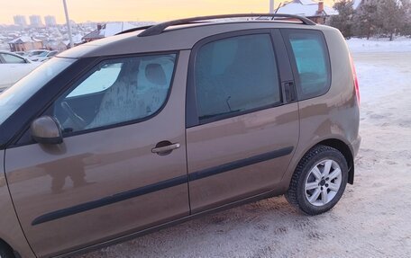 Skoda Roomster, 2013 год, 777 000 рублей, 2 фотография