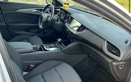 Opel Insignia II рестайлинг, 2018 год, 1 650 000 рублей, 7 фотография