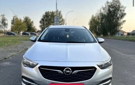 Opel Insignia II рестайлинг, 2018 год, 1 650 000 рублей, 3 фотография