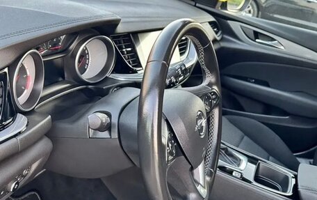 Opel Insignia II рестайлинг, 2018 год, 1 650 000 рублей, 16 фотография