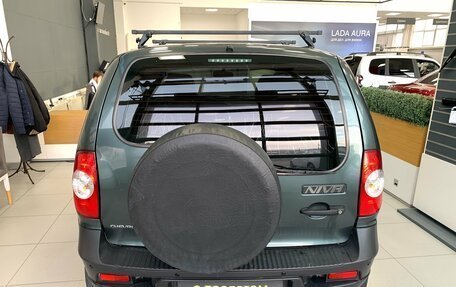 Chevrolet Niva I рестайлинг, 2018 год, 735 000 рублей, 8 фотография