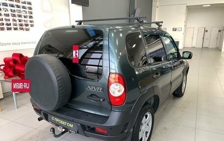 Chevrolet Niva I рестайлинг, 2018 год, 735 000 рублей, 6 фотография