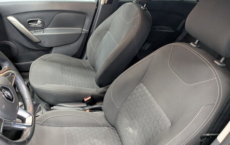 Renault Logan II, 2018 год, 1 020 000 рублей, 20 фотография