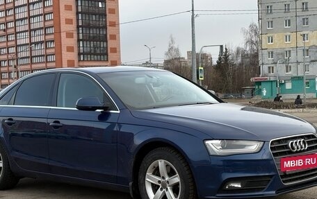 Audi A4, 2012 год, 1 280 000 рублей, 2 фотография