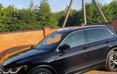 Volkswagen Tiguan II, 2020 год, 4 100 000 рублей, 1 фотография