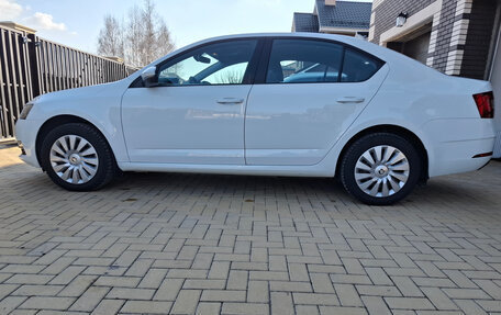 Skoda Octavia, 2017 год, 1 780 000 рублей, 14 фотография