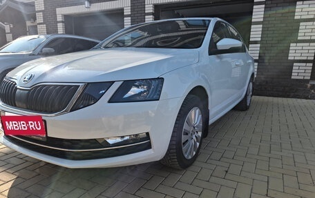 Skoda Octavia, 2017 год, 1 780 000 рублей, 6 фотография