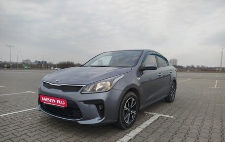 KIA Rio IV, 2018 год, 1 475 000 рублей, 3 фотография