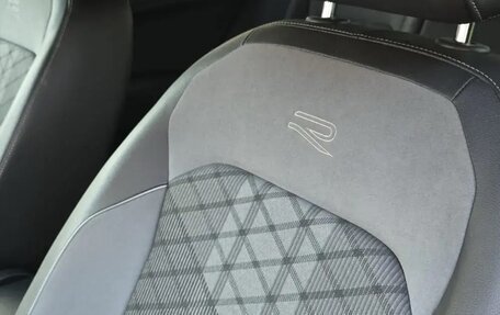 Volkswagen Tiguan II, 2020 год, 4 100 000 рублей, 4 фотография