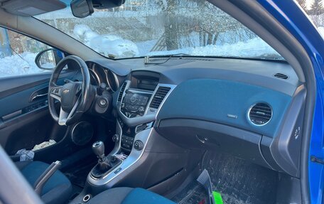 Chevrolet Cruze II, 2011 год, 600 000 рублей, 5 фотография