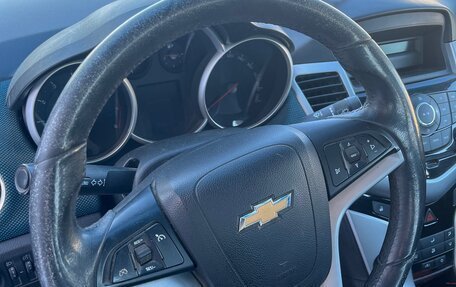 Chevrolet Cruze II, 2011 год, 600 000 рублей, 12 фотография