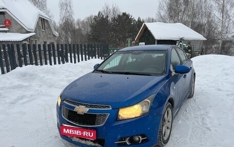 Chevrolet Cruze II, 2011 год, 600 000 рублей, 2 фотография