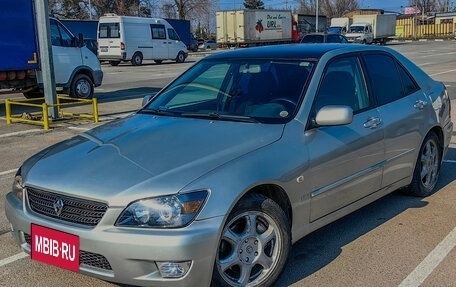 Lexus IS II рестайлинг 2, 2000 год, 939 000 рублей, 3 фотография