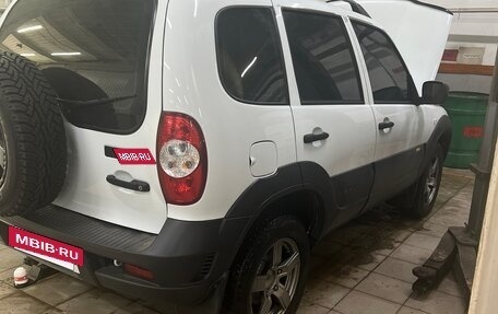 Chevrolet Niva I рестайлинг, 2016 год, 850 000 рублей, 6 фотография