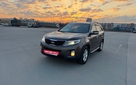 KIA Sorento II рестайлинг, 2013 год, 2 000 000 рублей, 2 фотография
