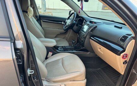 KIA Sorento II рестайлинг, 2013 год, 2 000 000 рублей, 16 фотография