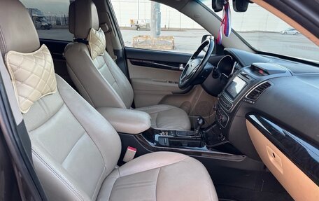 KIA Sorento II рестайлинг, 2013 год, 2 000 000 рублей, 14 фотография