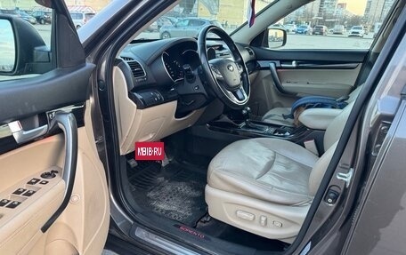 KIA Sorento II рестайлинг, 2013 год, 2 000 000 рублей, 22 фотография