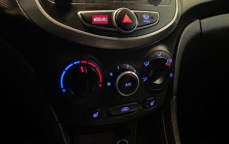 Hyundai Solaris II рестайлинг, 2014 год, 1 149 000 рублей, 13 фотография