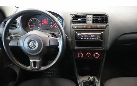 Volkswagen Polo VI (EU Market), 2012 год, 723 000 рублей, 9 фотография