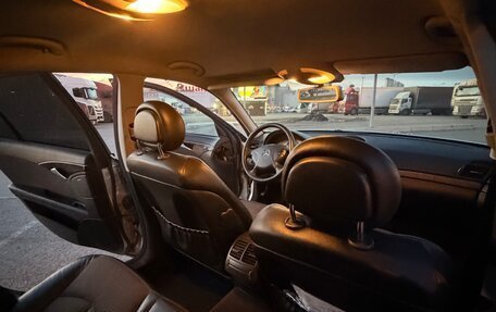 Mercedes-Benz E-Класс, 2002 год, 610 000 рублей, 21 фотография