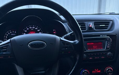 KIA Rio III рестайлинг, 2013 год, 800 000 рублей, 7 фотография