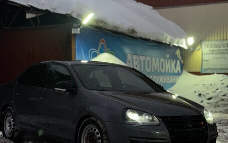 Volkswagen Jetta VI, 2010 год, 650 000 рублей, 3 фотография