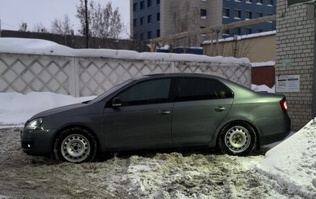 Volkswagen Jetta VI, 2010 год, 650 000 рублей, 9 фотография
