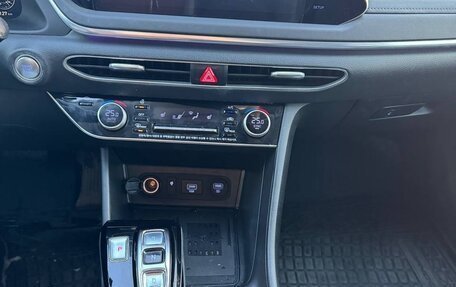 Hyundai Sonata VIII, 2021 год, 2 600 000 рублей, 17 фотография