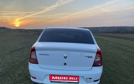 Renault Logan I, 2012 год, 420 000 рублей, 2 фотография