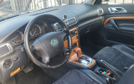 Skoda Superb III рестайлинг, 2008 год, 470 000 рублей, 20 фотография