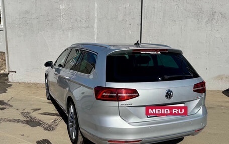 Volkswagen Passat B8 рестайлинг, 2017 год, 1 750 000 рублей, 7 фотография