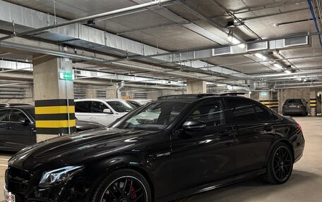 Mercedes-Benz E-Класс AMG, 2018 год, 6 850 000 рублей, 2 фотография