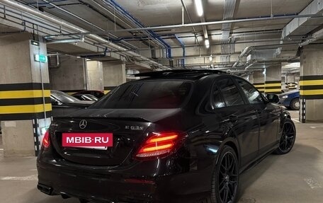 Mercedes-Benz E-Класс AMG, 2018 год, 6 850 000 рублей, 6 фотография