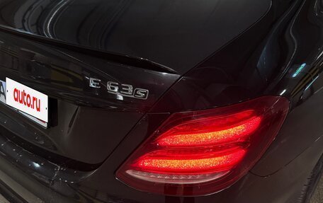 Mercedes-Benz E-Класс AMG, 2018 год, 6 850 000 рублей, 8 фотография