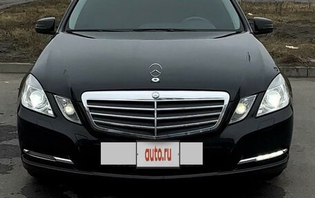 Mercedes-Benz E-Класс, 2011 год, 1 500 000 рублей, 1 фотография