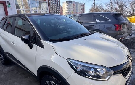 Renault Kaptur I рестайлинг, 2019 год, 1 550 000 рублей, 1 фотография