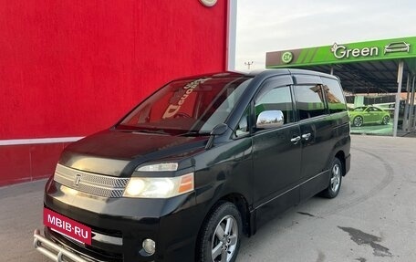 Toyota Voxy II, 2007 год, 1 000 000 рублей, 2 фотография