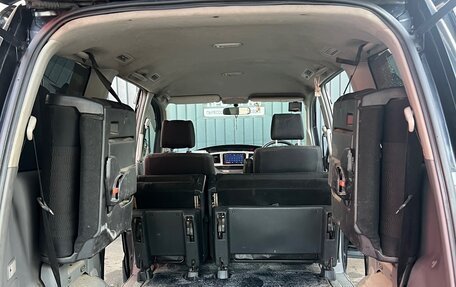 Toyota Voxy II, 2007 год, 1 000 000 рублей, 17 фотография