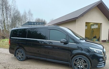 Mercedes-Benz V-Класс, 2019 год, 7 450 000 рублей, 12 фотография